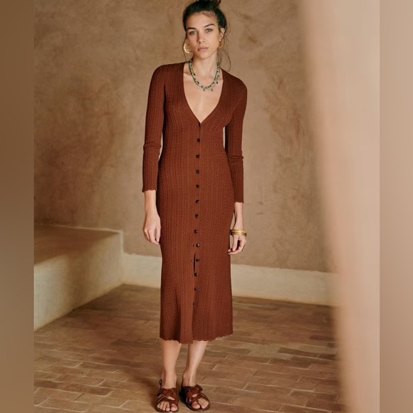 Sezane Dresses & Skirts - Sezane Charlie dress in hazelnut